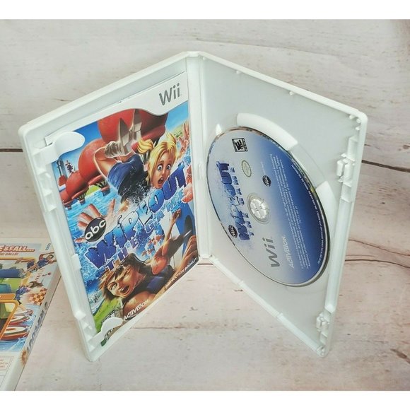 Wipeout The Game & Wipeout 3 Wii Game Bundle With Manual No Scratches Activision - Picture 11 of 11